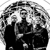  Hublot  cr�e 12 Big Bang tr�s pop pour Depeche Mode	afin de soutenir la fondation � Teenage Cancer Trust � qui aide les jeunes atteints de cancer